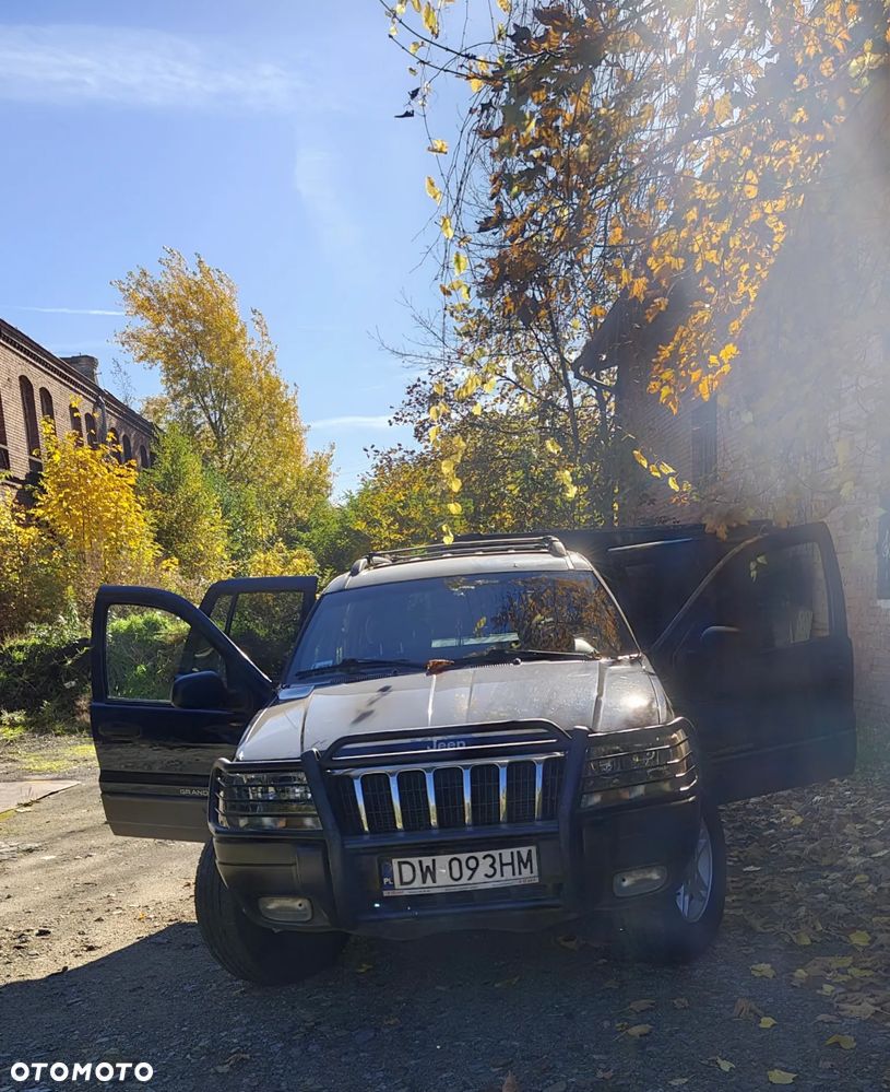 Jeep Grand Cherokee 2000 photo 2