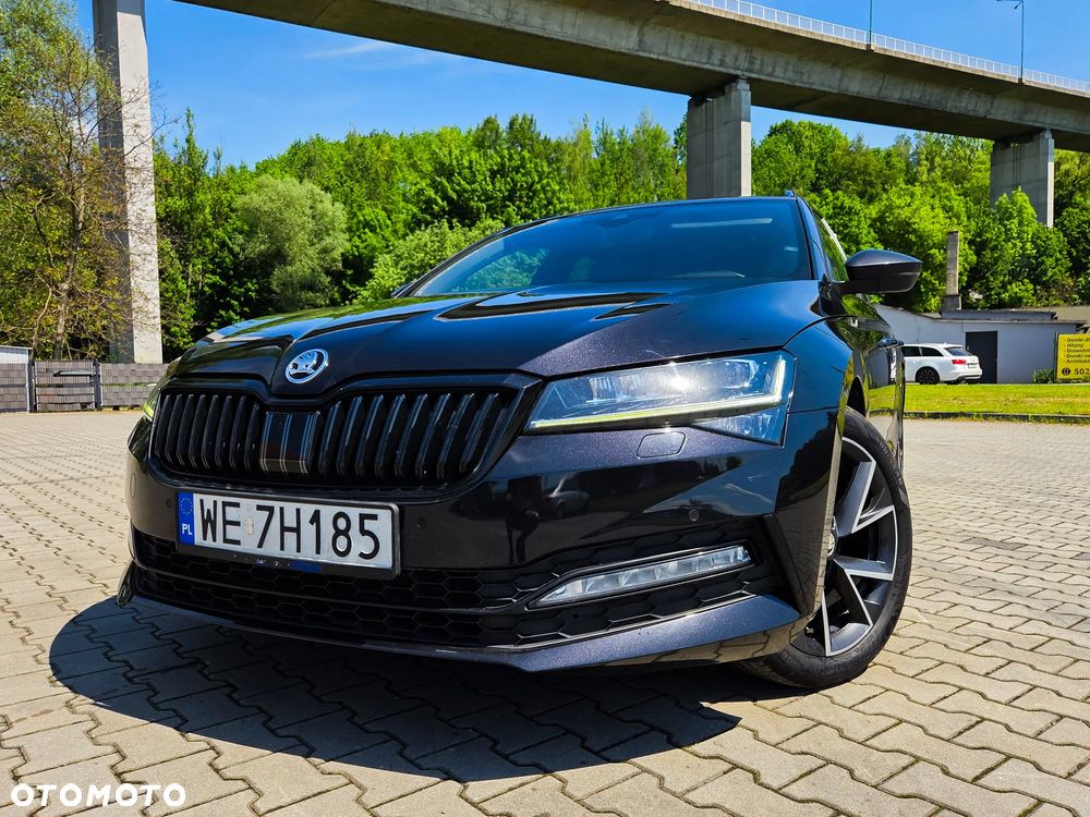 Skoda Superb 2.0 TDI SCR Sportline DSG - 1