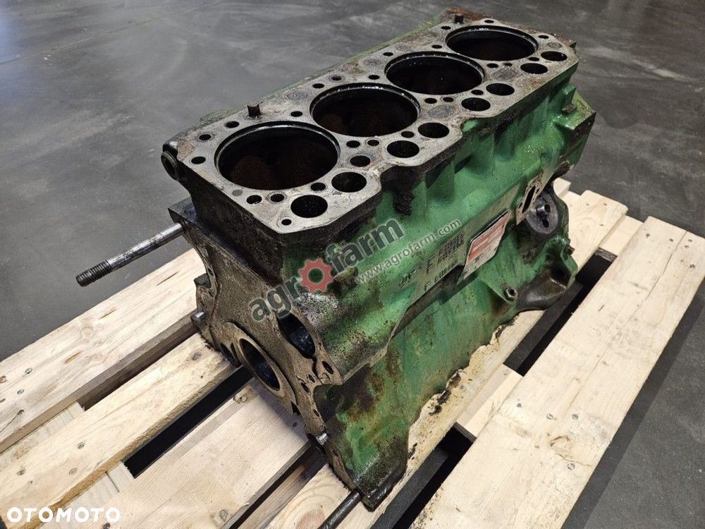Blok silnika John Deere 1640, 1840, 2140 - 3