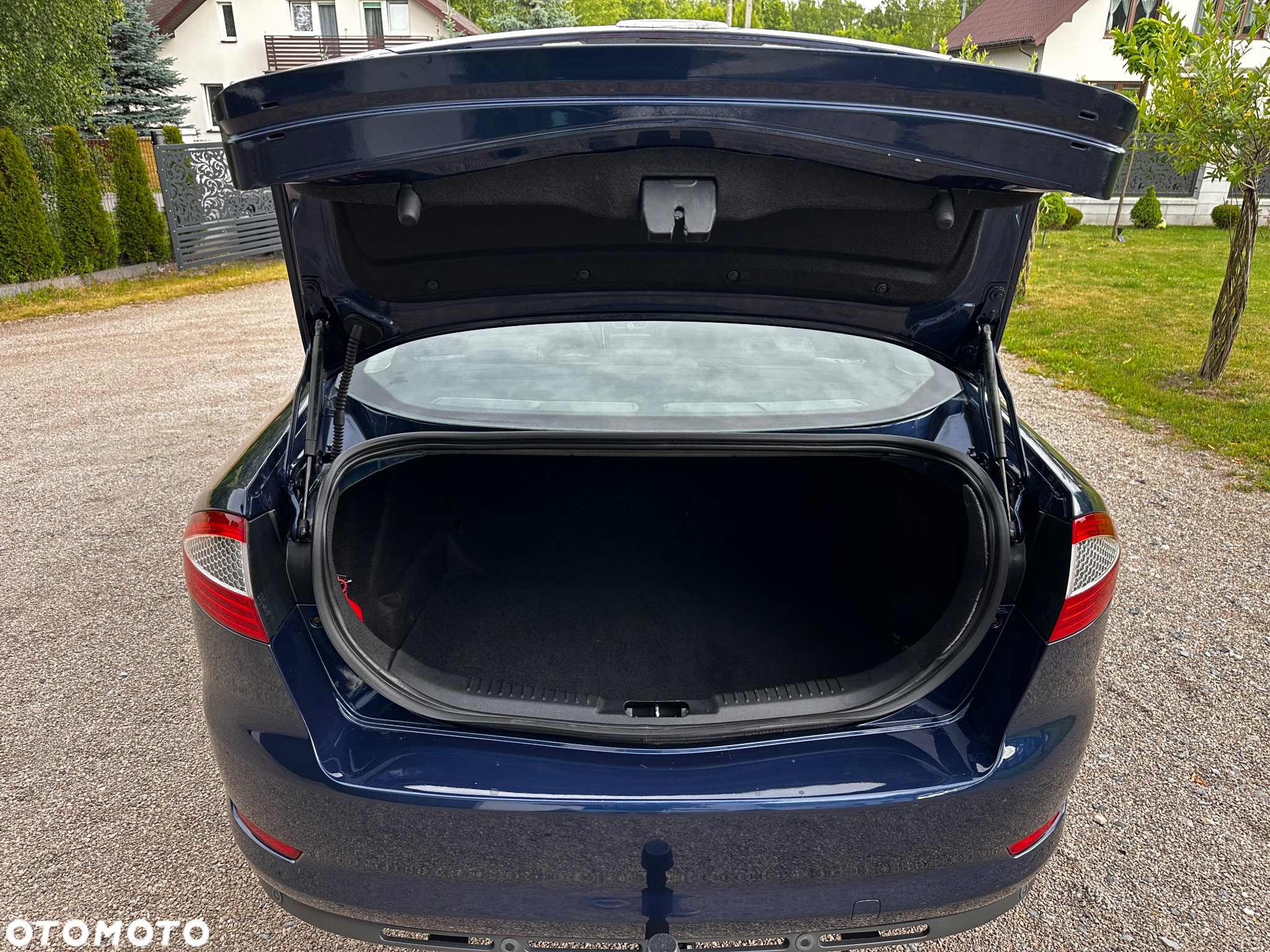 Ford Mondeo 1.8 TDCi Ghia - 24