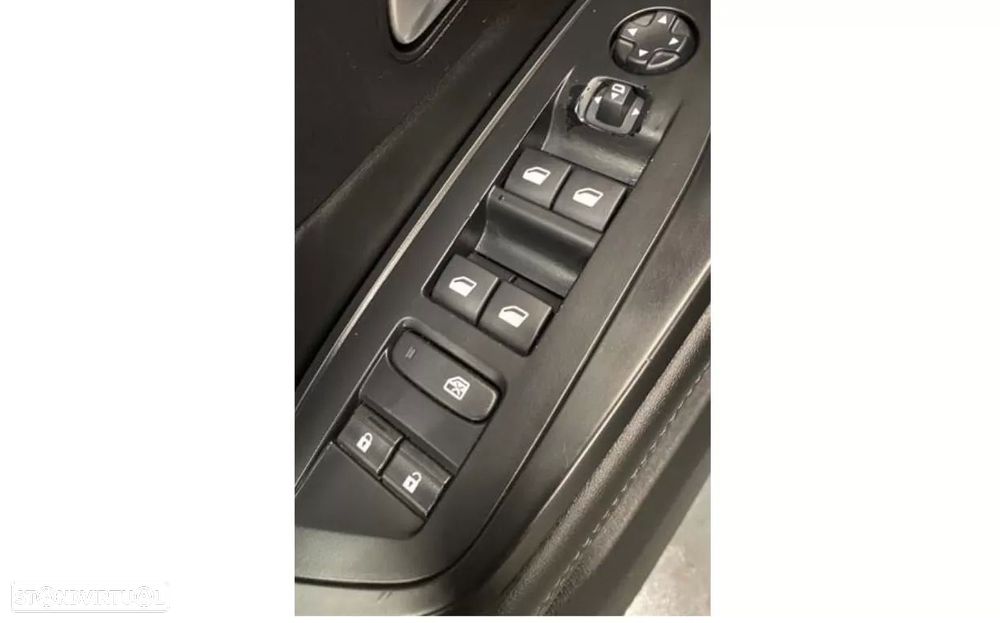 Peugeot 308 1.2 PureTech Allure Pack - 13