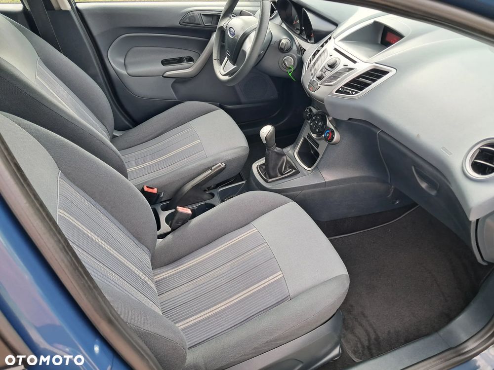 Ford Fiesta 1.25 Ambiente - 17