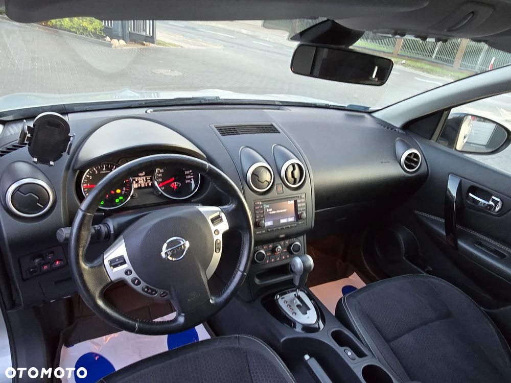 Nissan Qashqai 2.0 CVT 360 - 21