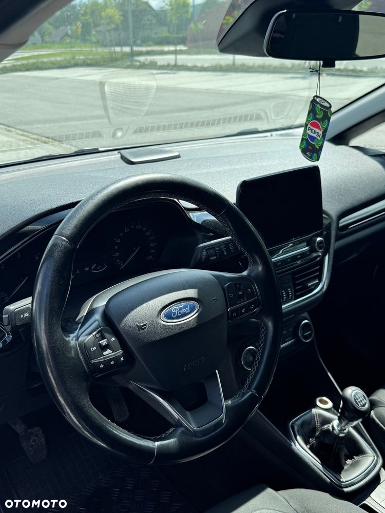Ford Fiesta - 13