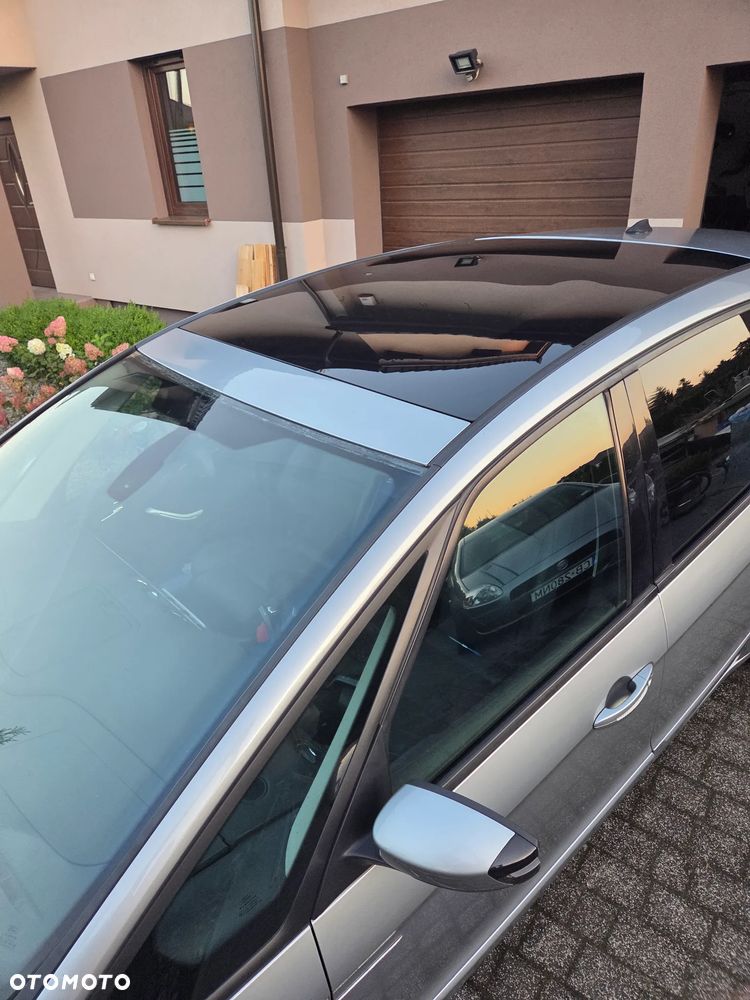 Ford S-Max - 6