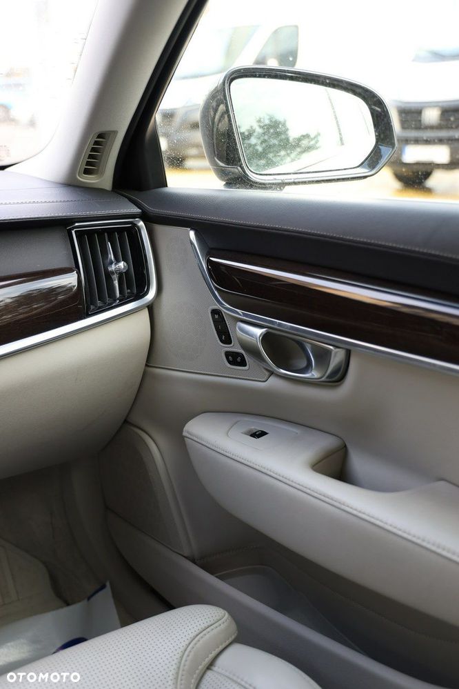 Volvo S90 - 35