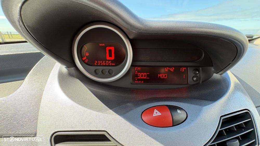 Renault Twingo 1.6 16V RS - 18