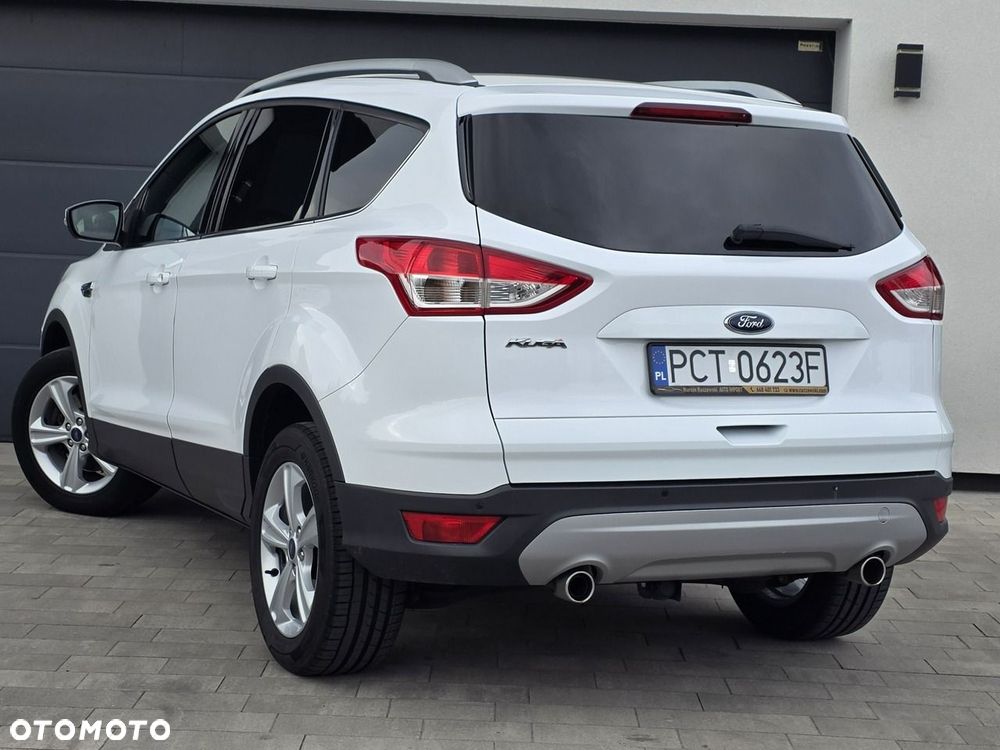 Ford Kuga 2.0 TDCi 2x4 SYNC - 32
