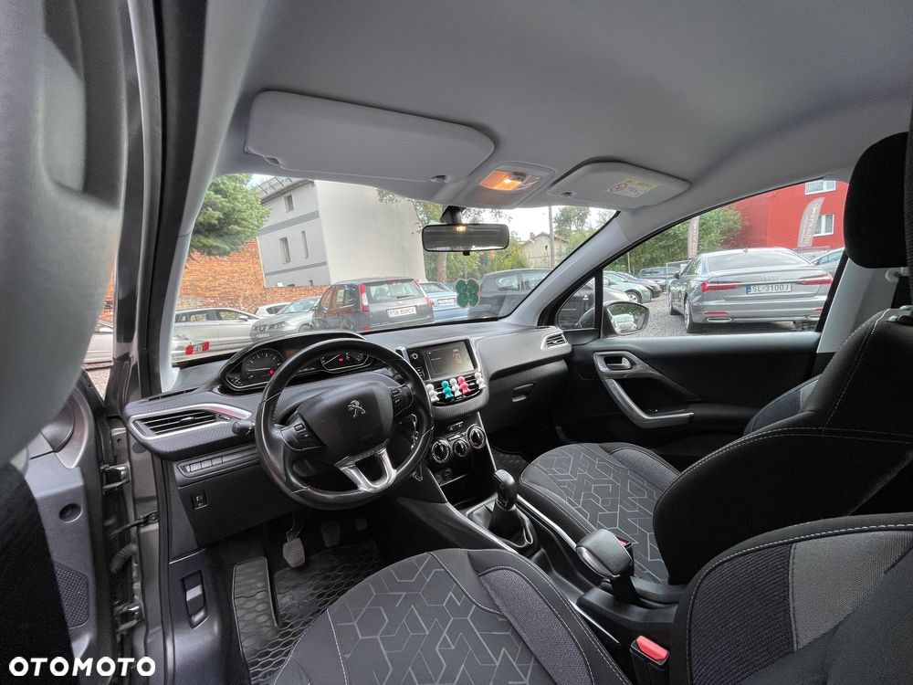Peugeot 2008 1.2 VTi/Pure Tech Access - 17