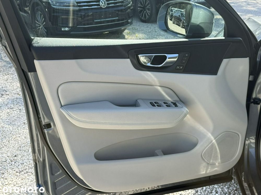 Volvo XC 60 - 14