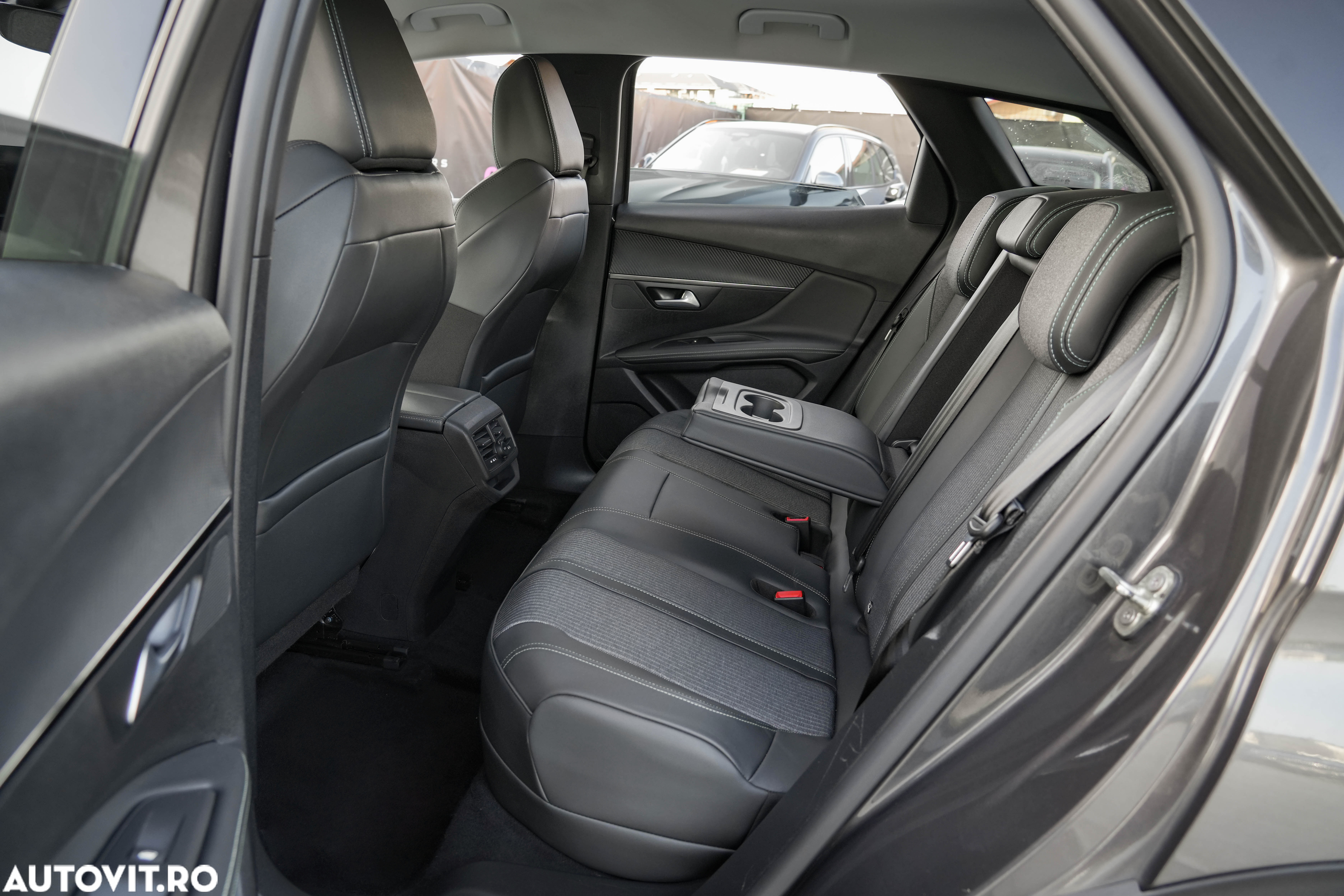 Peugeot 3008 PHEV EAT8 Allure - 15