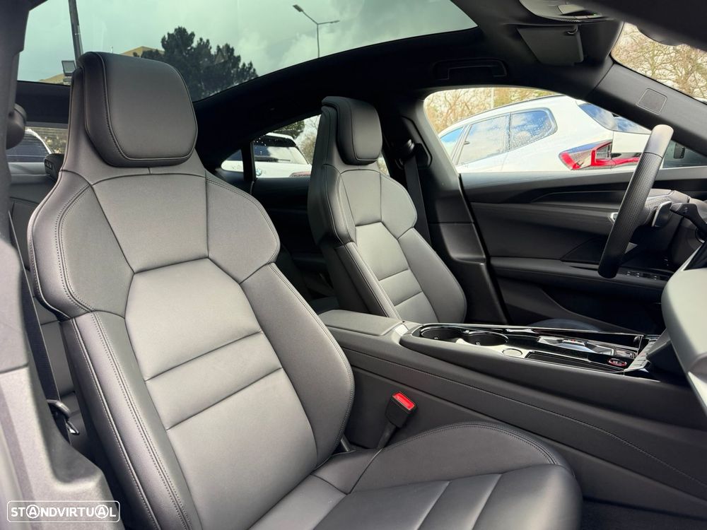 Audi e-tron GT quattro - 26