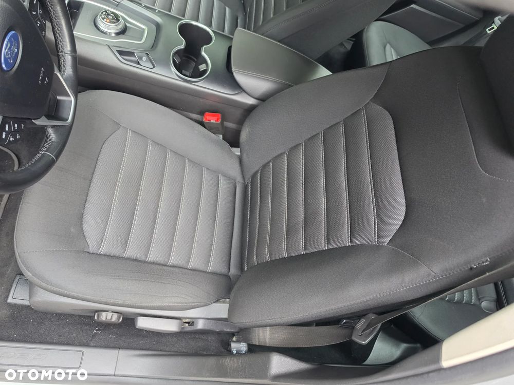 Ford Mondeo 2.0 EcoBlue Business Edition - 13