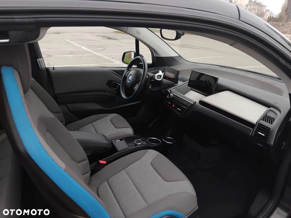 BMW i3 120 Ah - 18