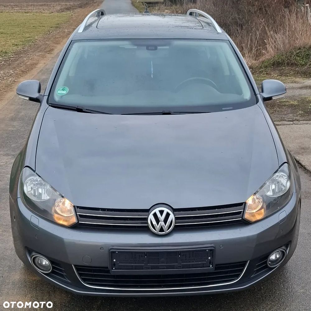 Volkswagen Golf - 2