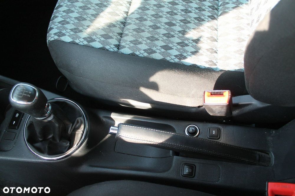 Skoda Fabia - 15