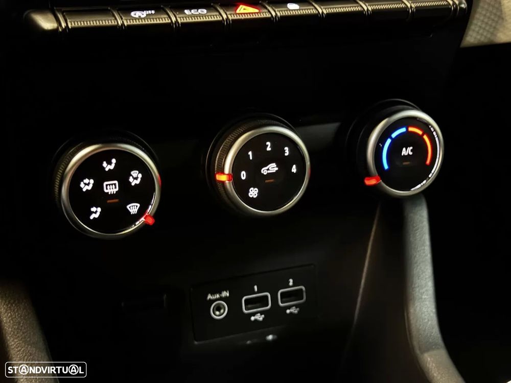 Renault Clio TCe 90 EVOLUTION - 26