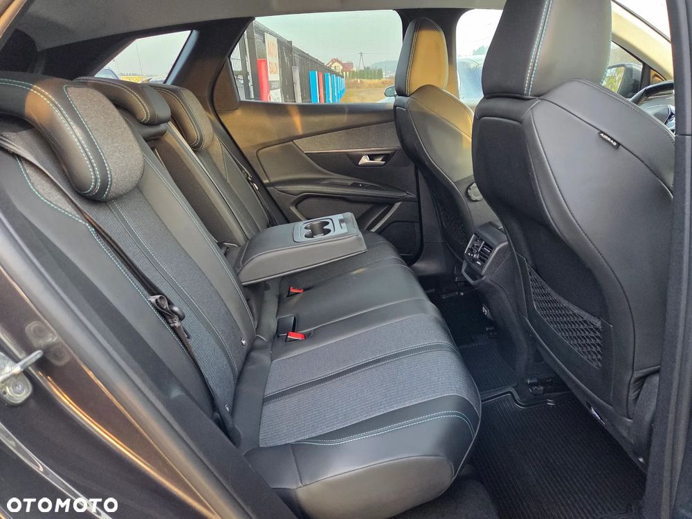 Peugeot 3008 - 32