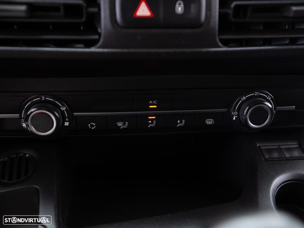 Citroën Berlingo15BlueHDiXLClubciva - 19