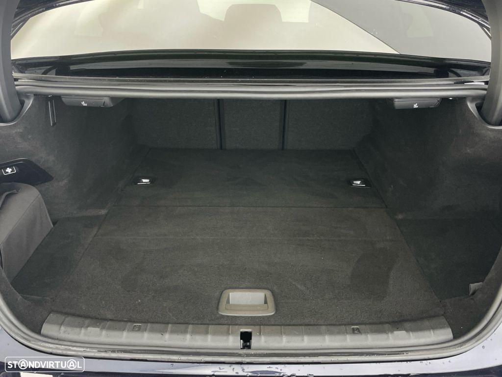 BMW 520 e - 13
