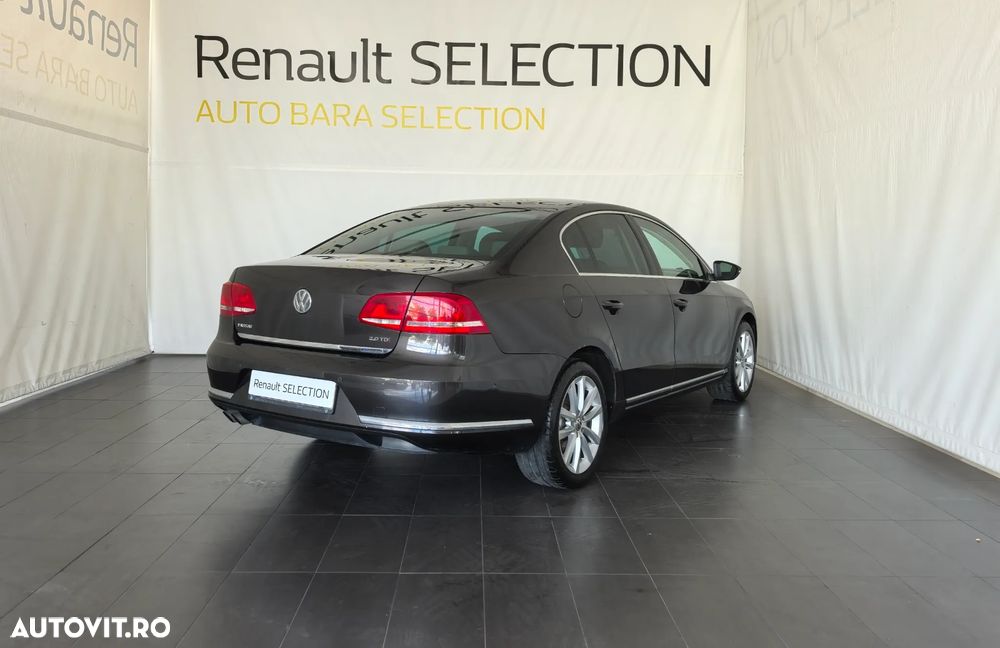 Volkswagen Passat 2.0 TDI BlueMotion Tehnology Highline DSG - 4