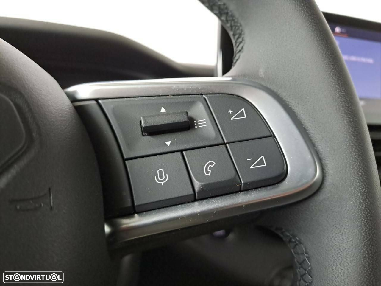 Jeep Avenger 1.2 GSE T3 Altitude - 17