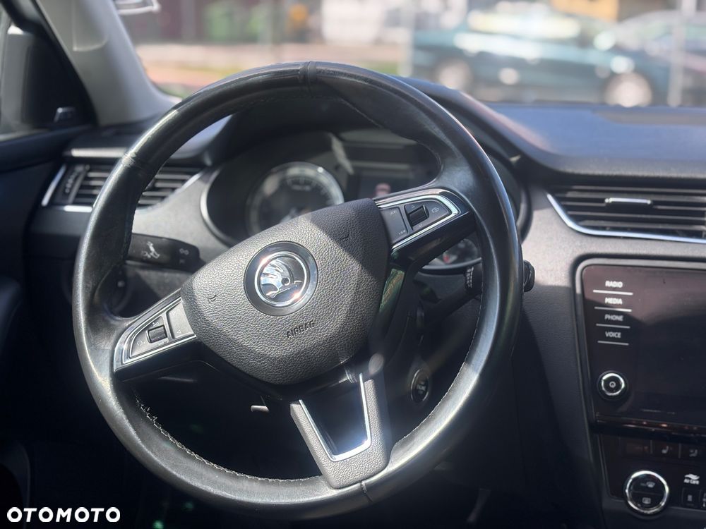 Skoda Octavia 2.0 TDI 4x4 Style DSG - 28