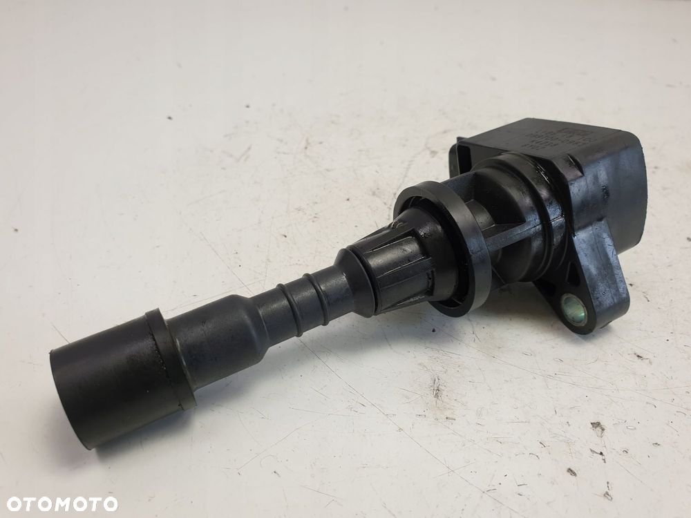 Mazda 3 2.0 16V CEWKA ZAPŁONOWA LFB618100 - 4