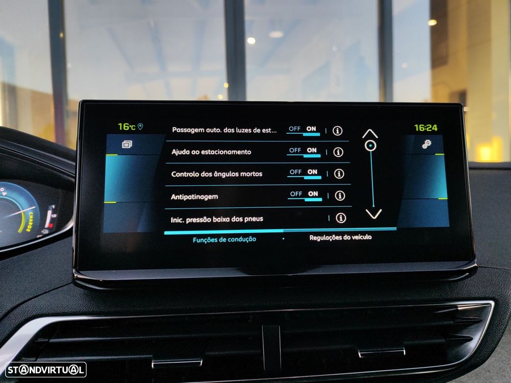 Peugeot 3008 1.6 Hybrid GT e-EAT8 - 25