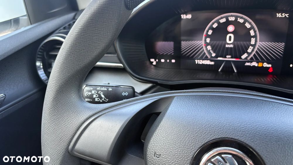 Skoda Fabia 1.0 Essence - 18