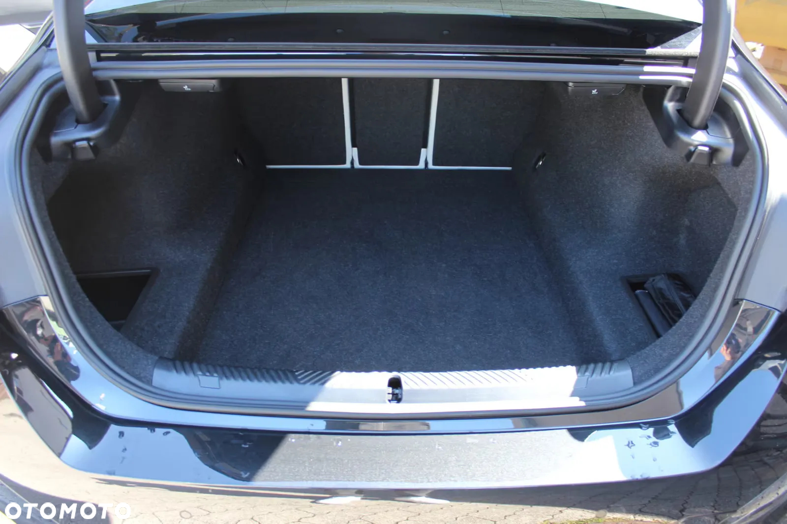 BMW Seria 5 520i mHEV M Sport - 19
