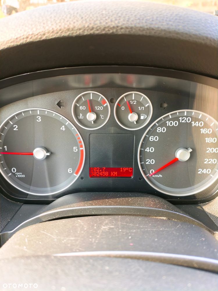 Ford Focus C-Max 1.8 TDCi Ghia - 8