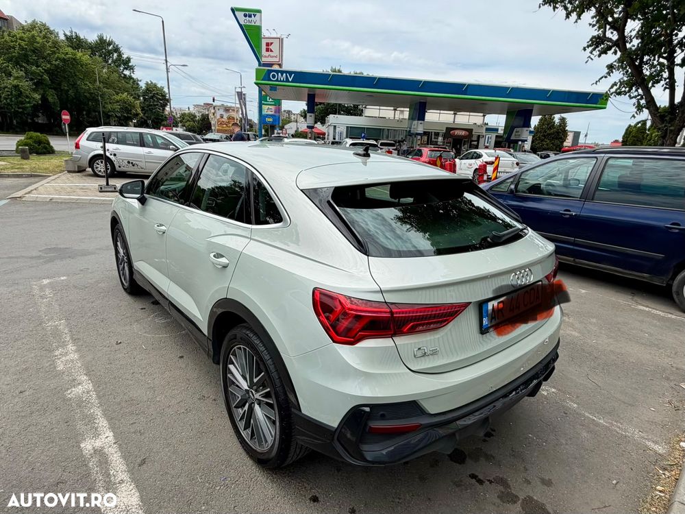 Audi Q3 - 4