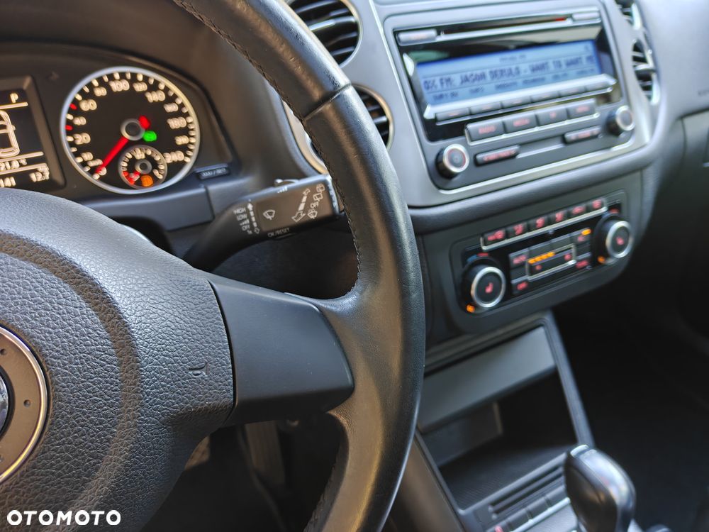 Volkswagen Tiguan - 11
