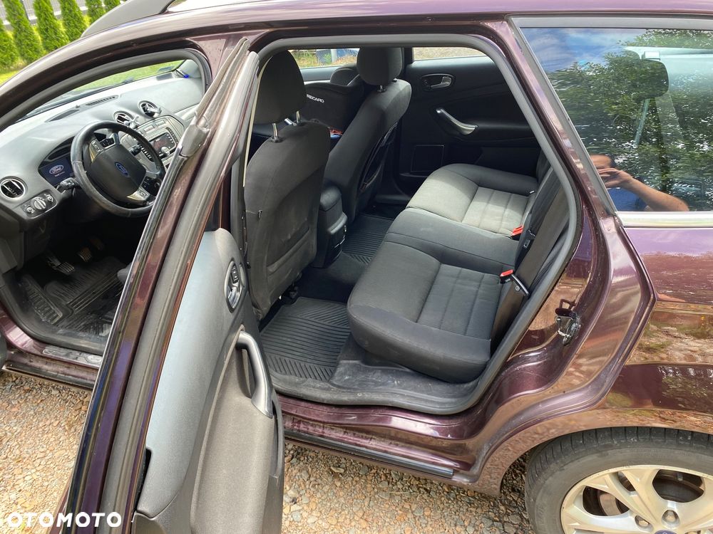 Ford Mondeo 2.0 TDCi Titanium - 14