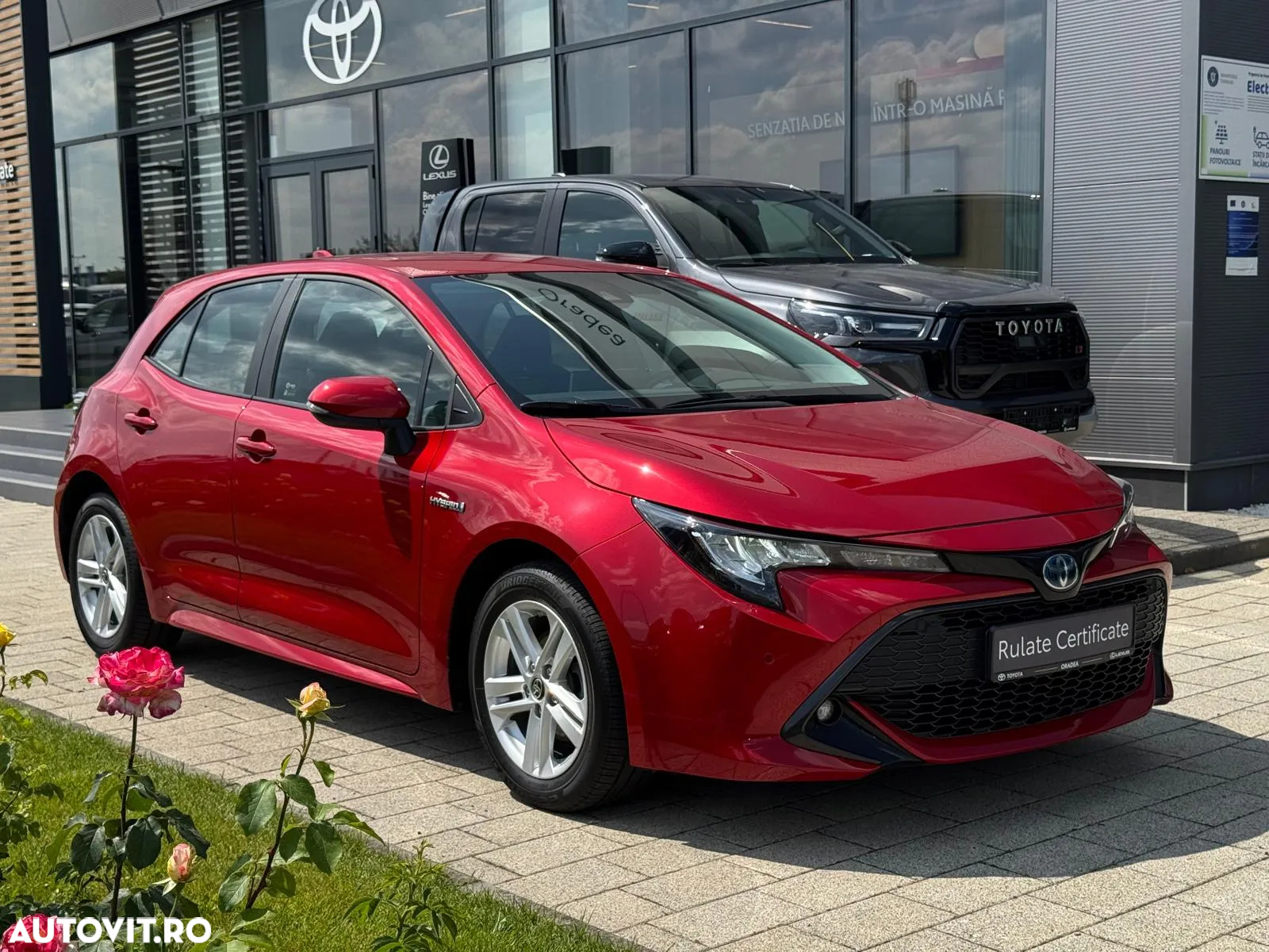 Toyota Corolla 1.8 HSD Business - 2