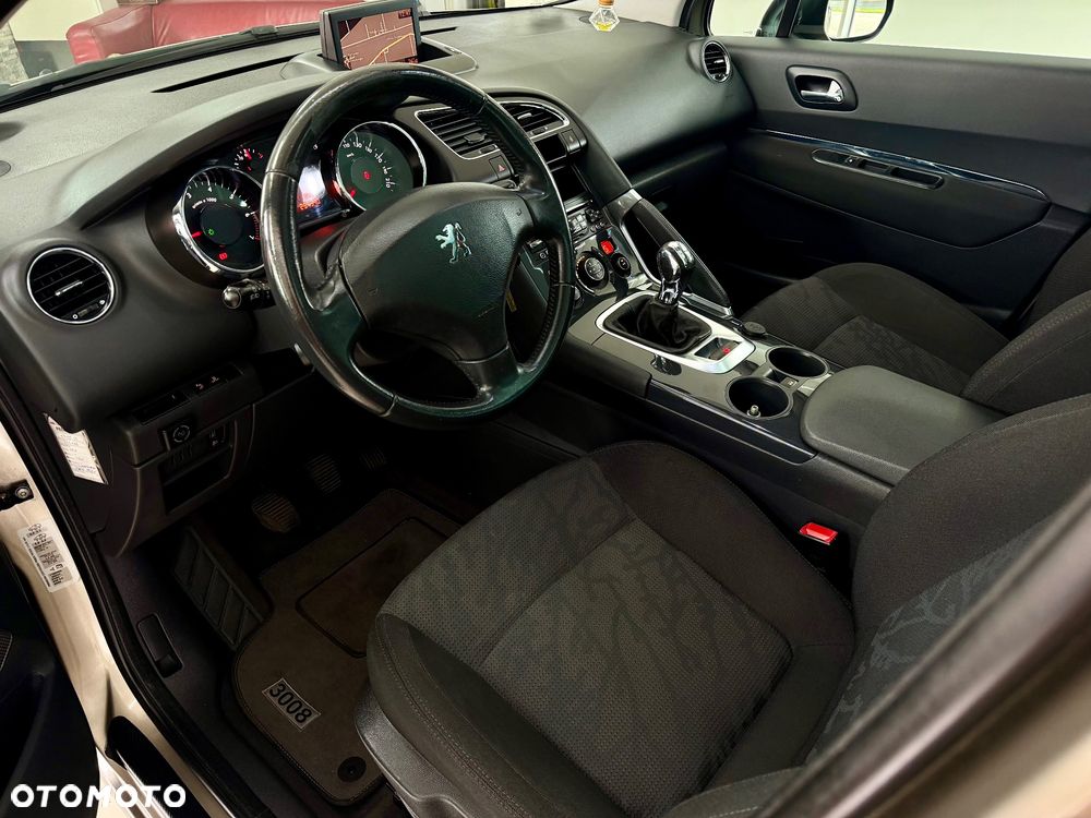 Peugeot 3008 1.6 Premium - 13