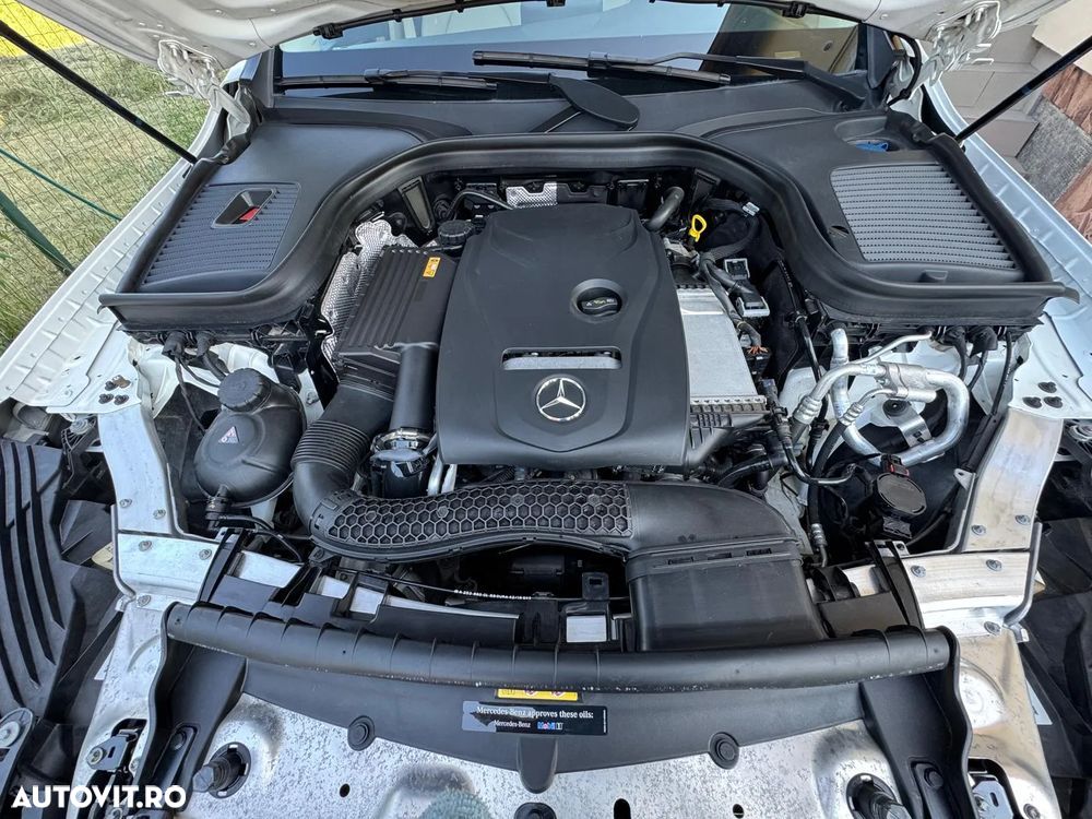 Mercedes-Benz GLC - 10