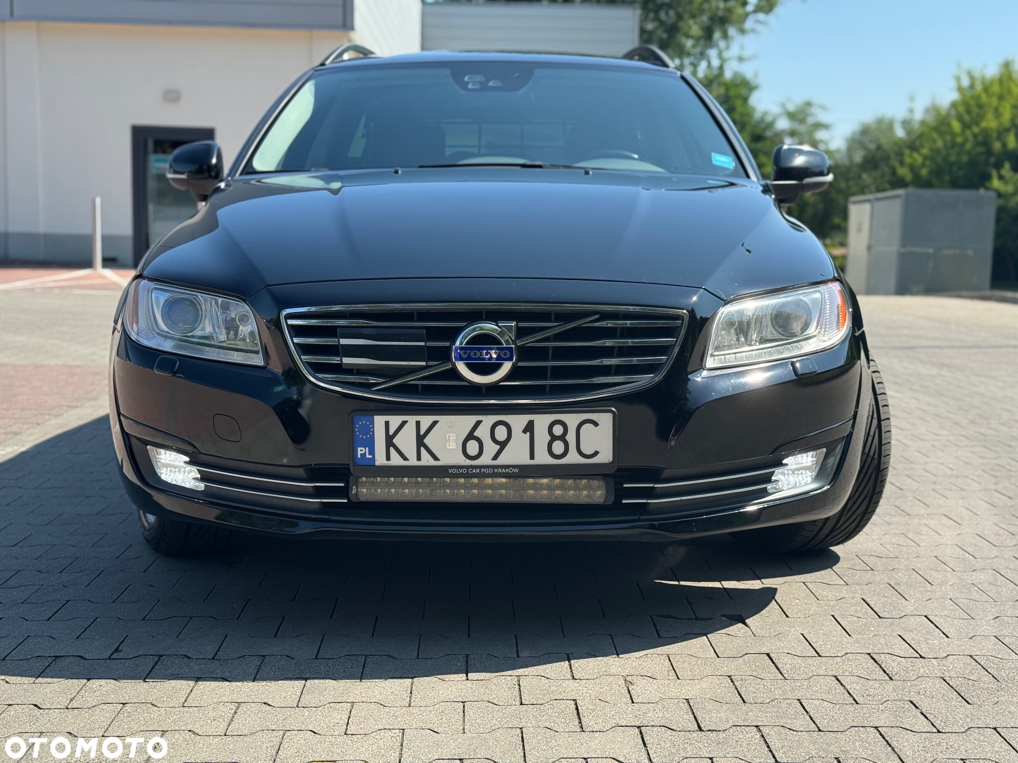 Volvo V70 D4 Geartronic Momentum - 12