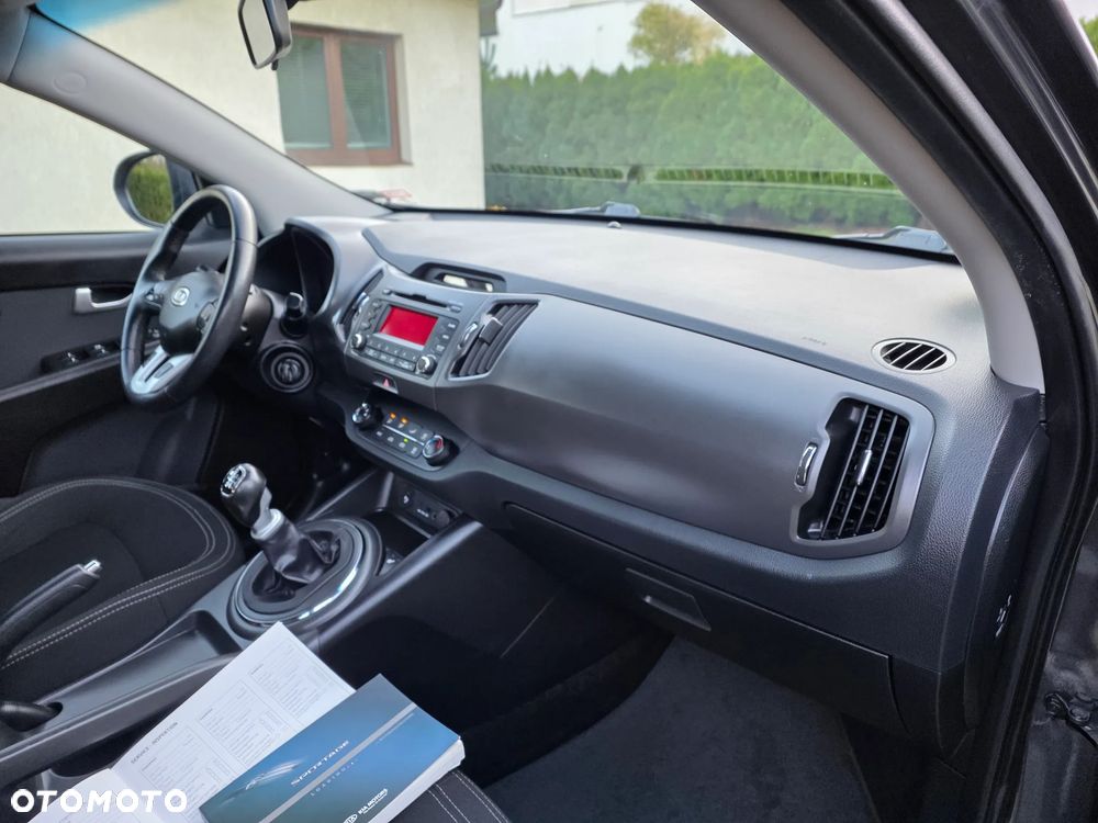 Kia Sportage - 16