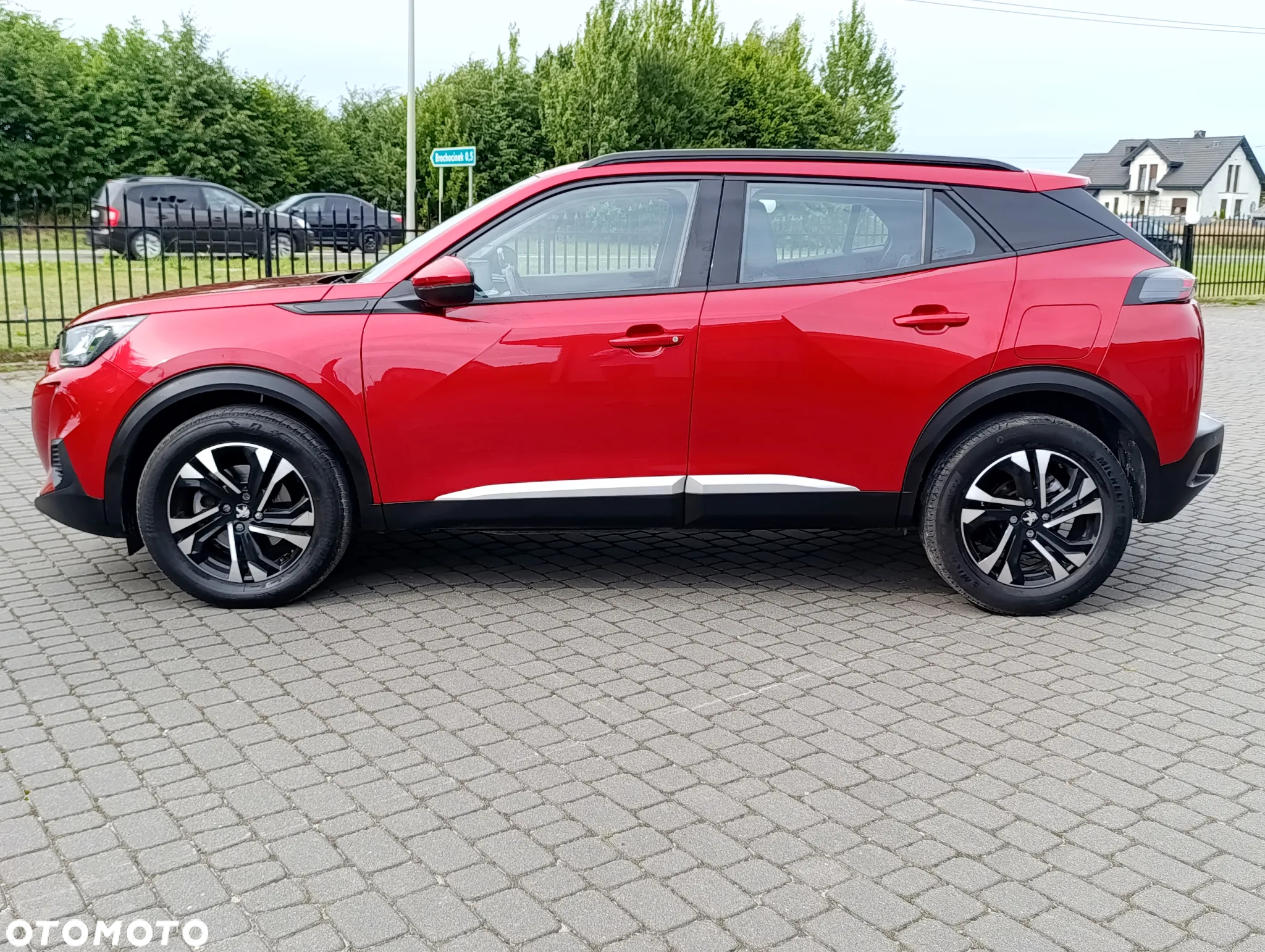 Peugeot 2008 BlueHDi 130 Allure S&S EAT8 - 8