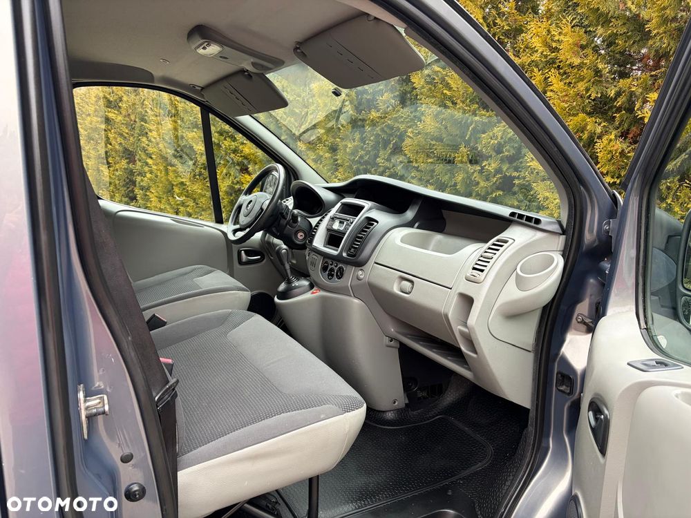 Renault Trafic - 21