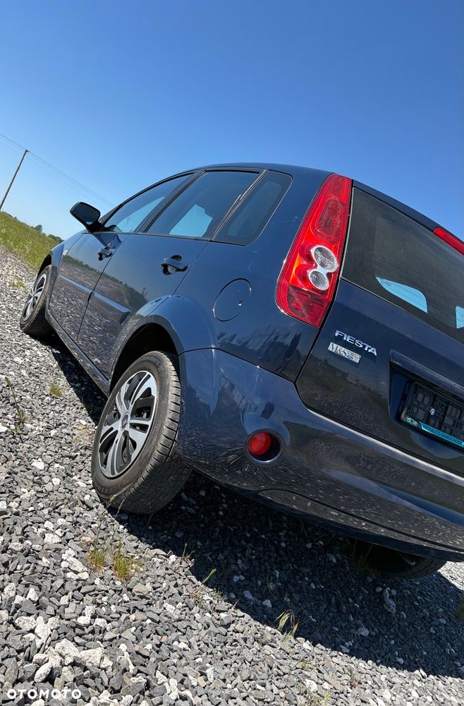 Ford Fiesta 1.3 Blues - 15