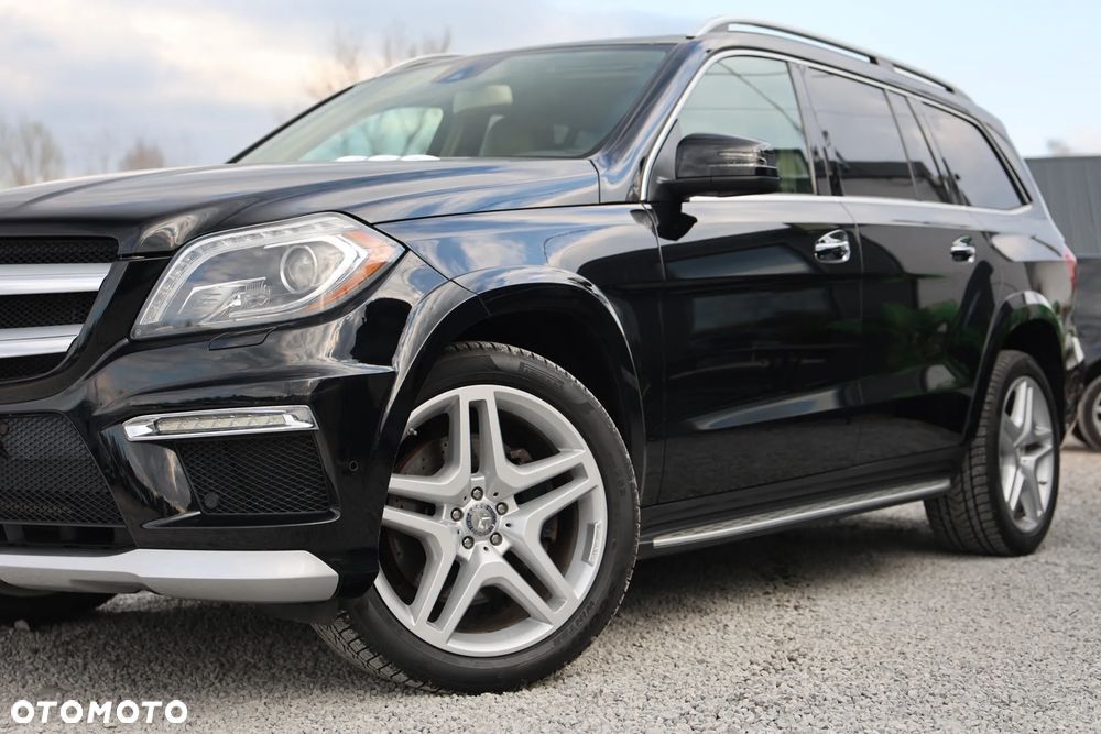 Mercedes-Benz GL 500 4-Matic - 12