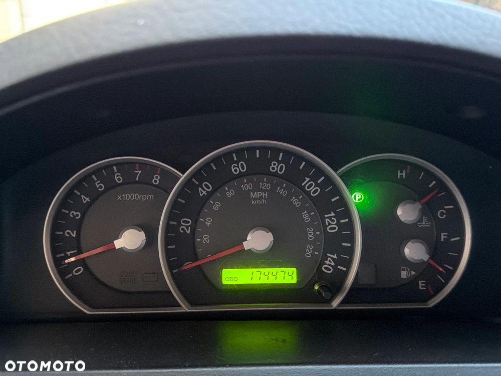 Kia Sorento 3.8 V6 EX - 13