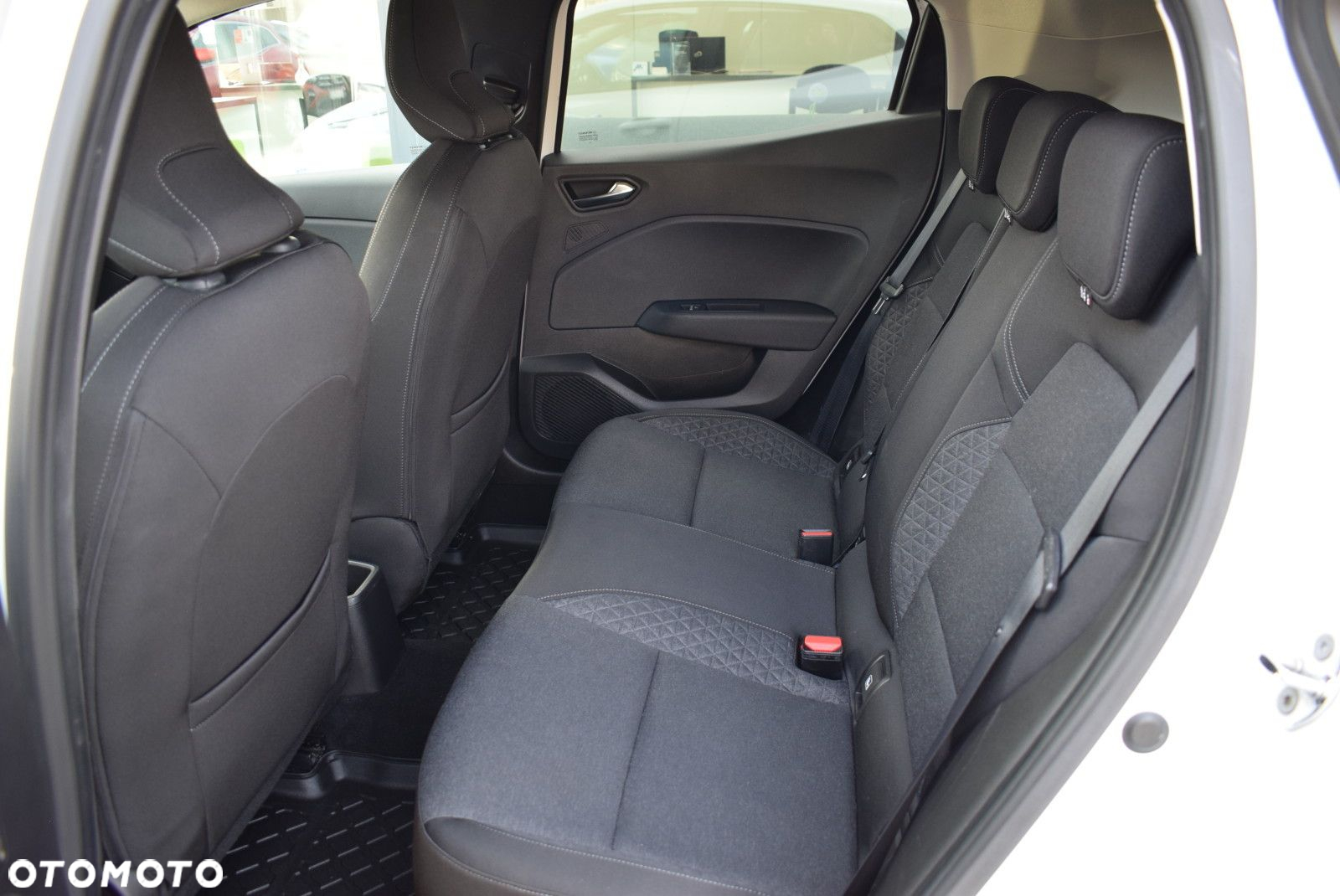 Renault Clio - 20