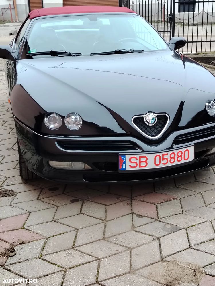 Alfa Romeo Spider - 2
