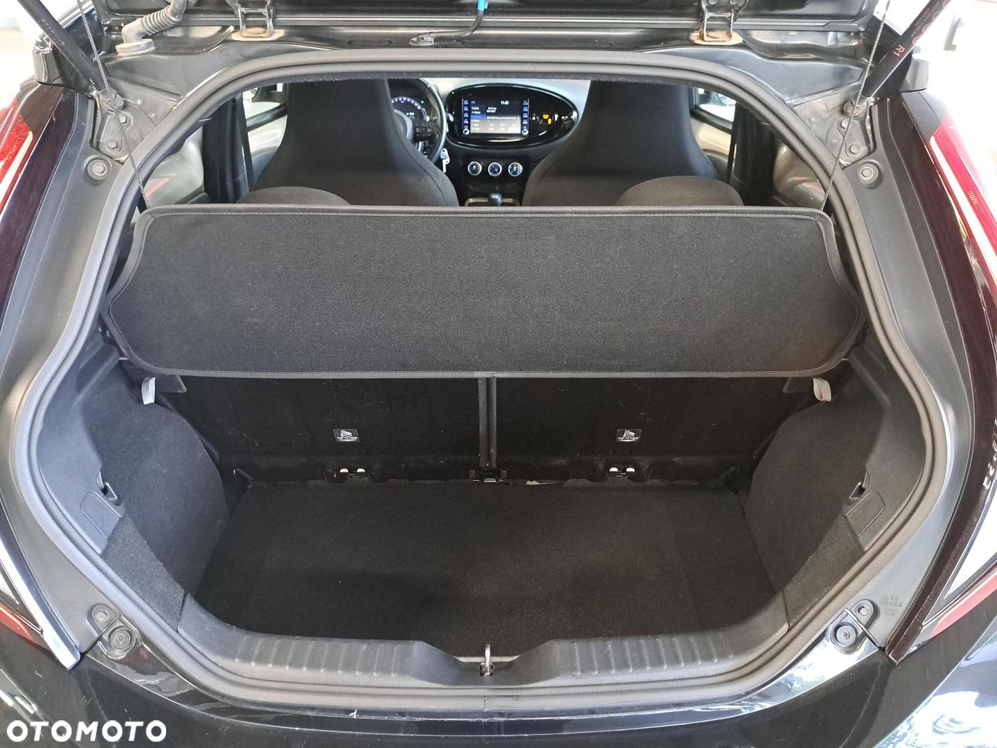 Toyota Aygo X 1.0 VVT-i Style CVT - 12