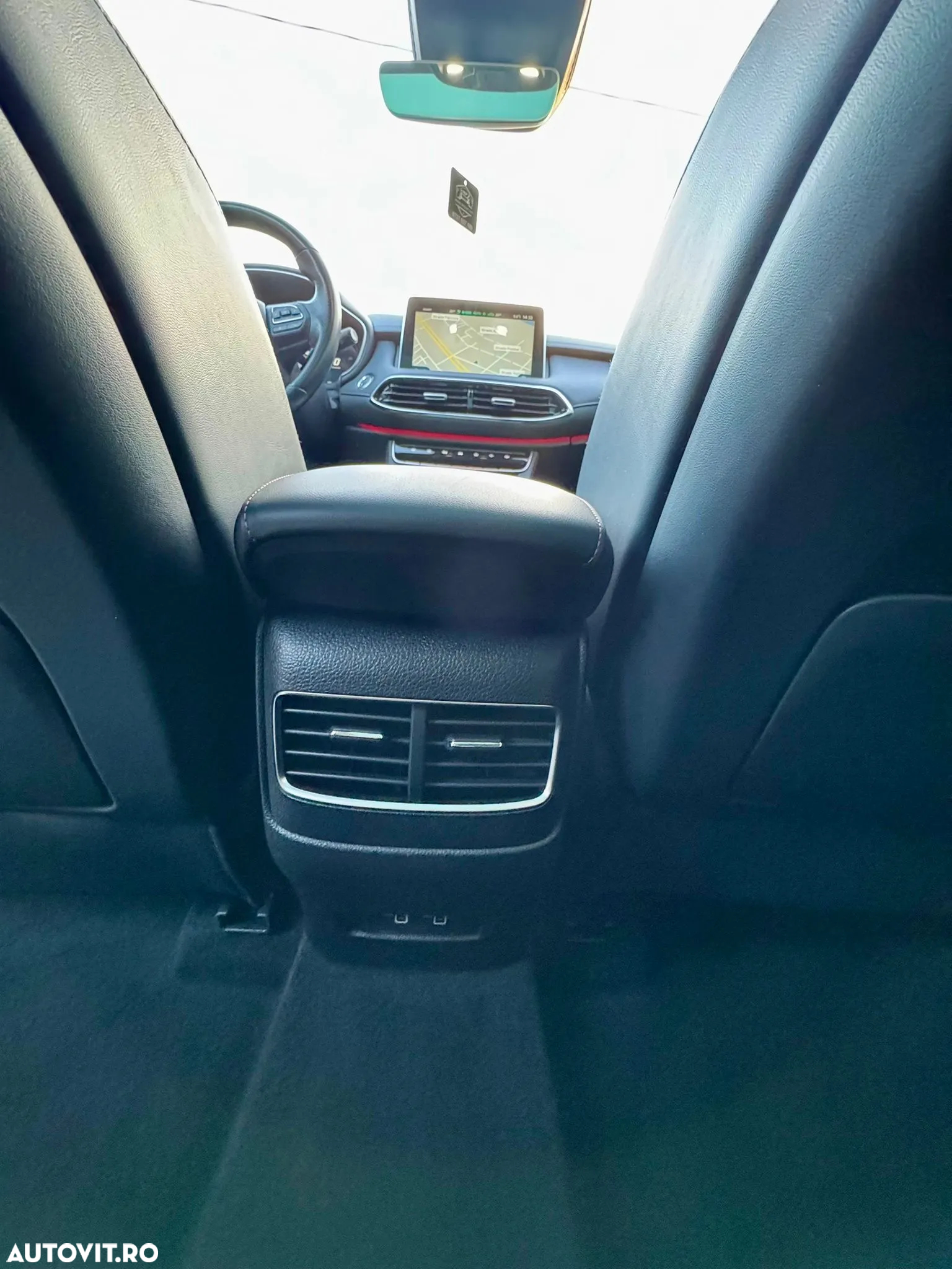 MG EHS 1.5T-GDI PHEV Luxury - 25