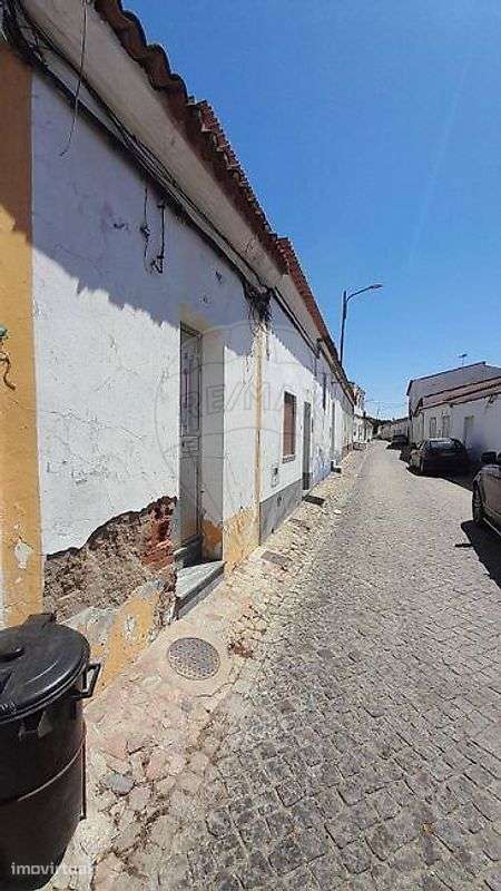 Moradia T2 para venda - Grande imagem: 2/16